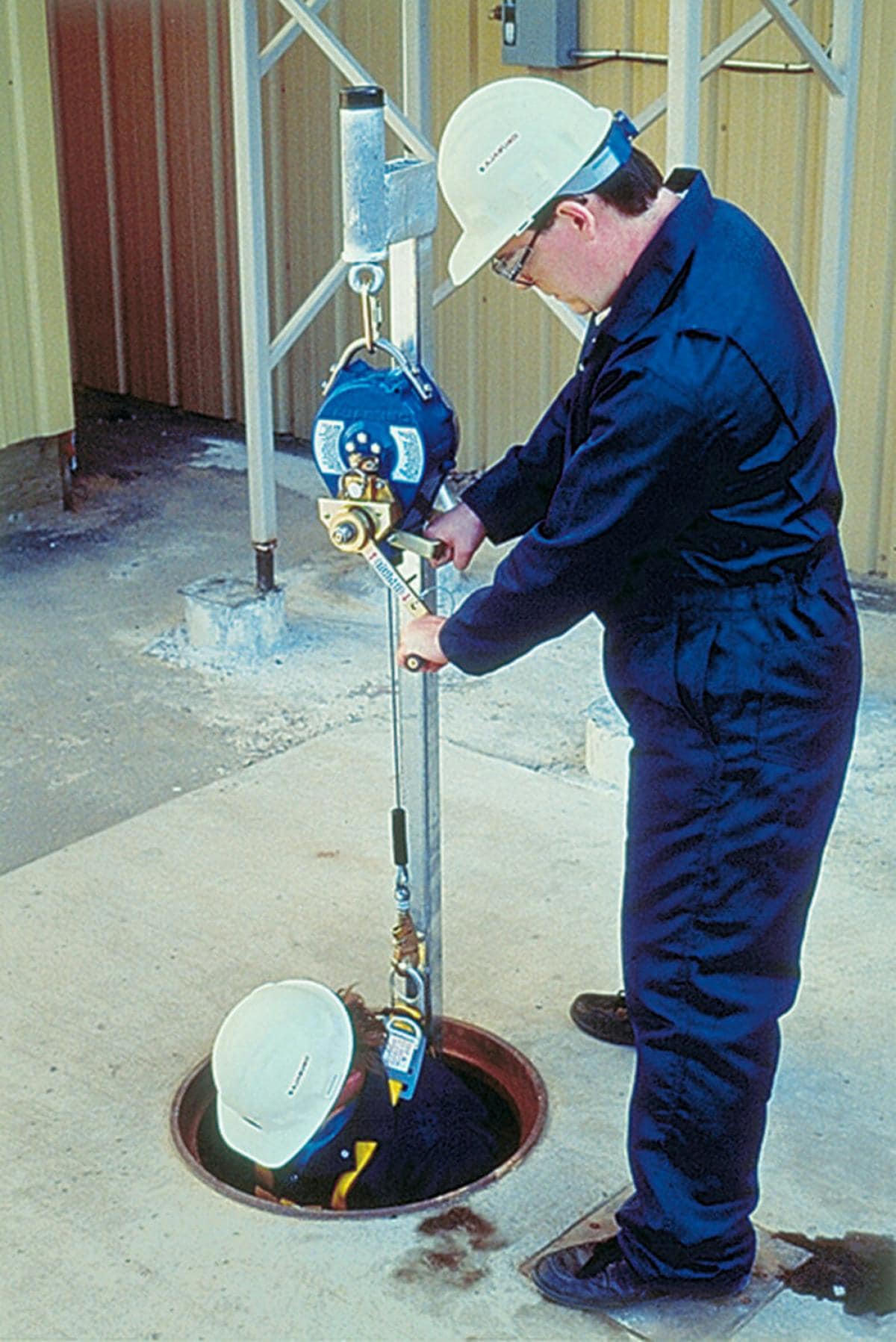 3M™ DBI-SALA® Lad-Saf™ Ladder Anchor Post with Removable Extension 6116026, Galvanized Steel